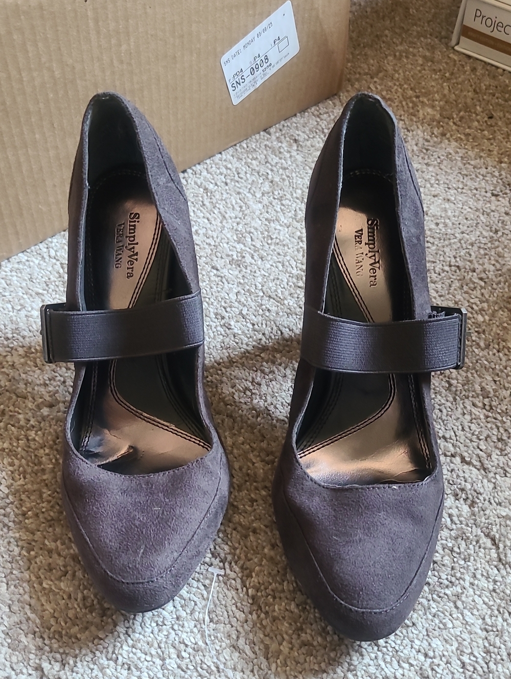Simply Vera Vera Wang Brown Suede Mary Jane Heels